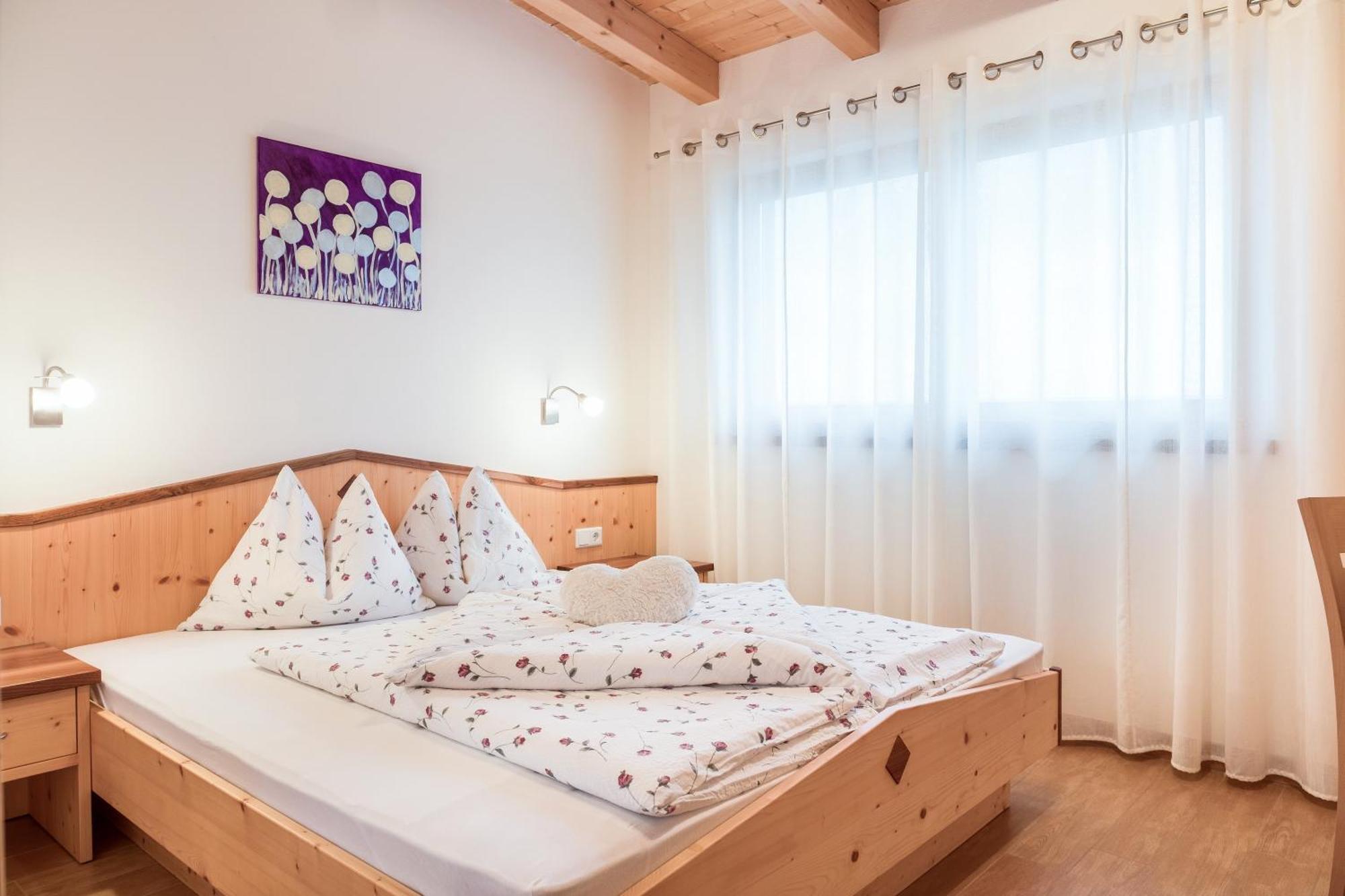 Appartamento Hofschenke Pfeiftal - Heuduft San Martino in Passiria Esterno foto